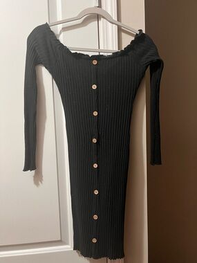 Rue21 Black Ribbed Button-Front Off-Shoulder Long Sleeve Dress